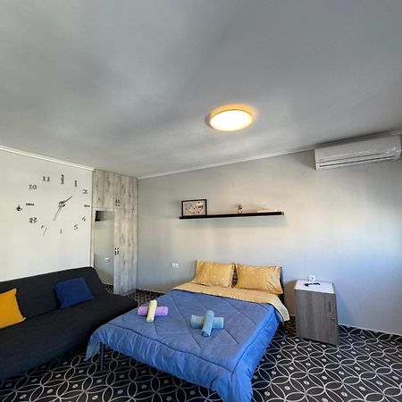 Apartmán Modiano Studio Ι By Socrates Junior Houses Soluň Exteriér fotografie